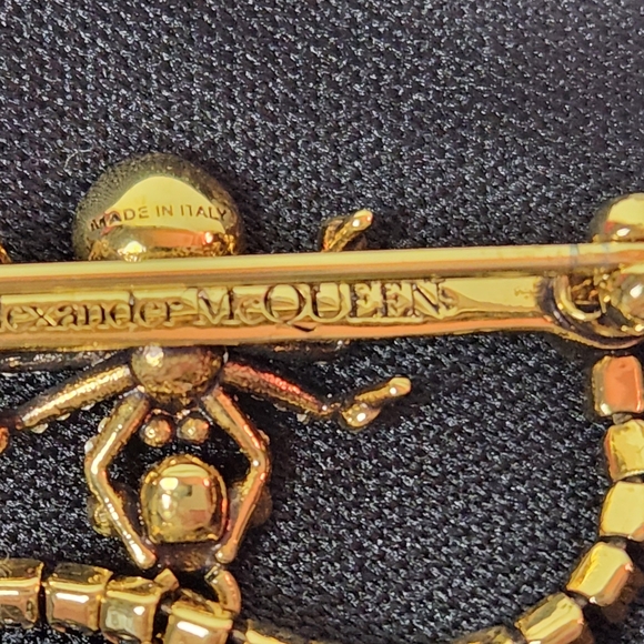 Alexander McQueenPave Spider Gold Brooch - Picture 3 of 8